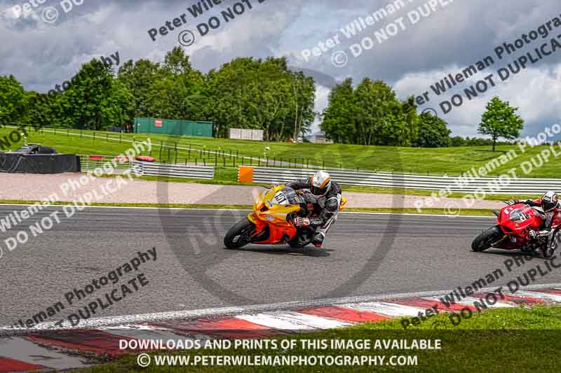 anglesey;brands hatch;cadwell park;croft;donington park;enduro digital images;event digital images;eventdigitalimages;mallory;no limits;oulton park;peter wileman photography;racing digital images;silverstone;snetterton;trackday digital images;trackday photos;vmcc banbury run;welsh 2 day enduro